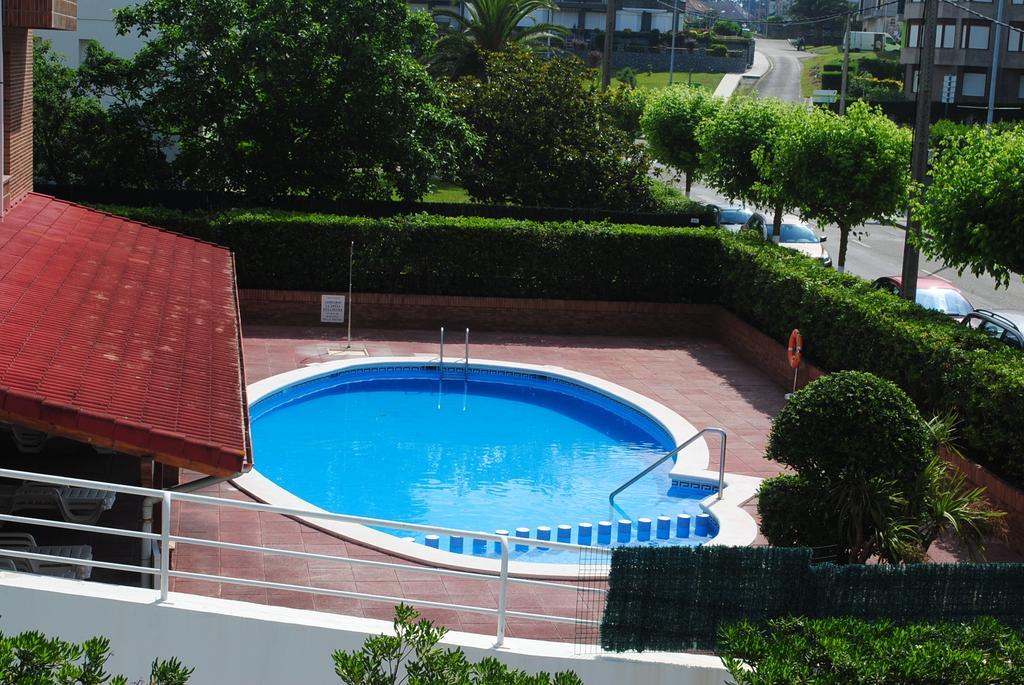 Apartamentos Regollera Noja Luaran gambar