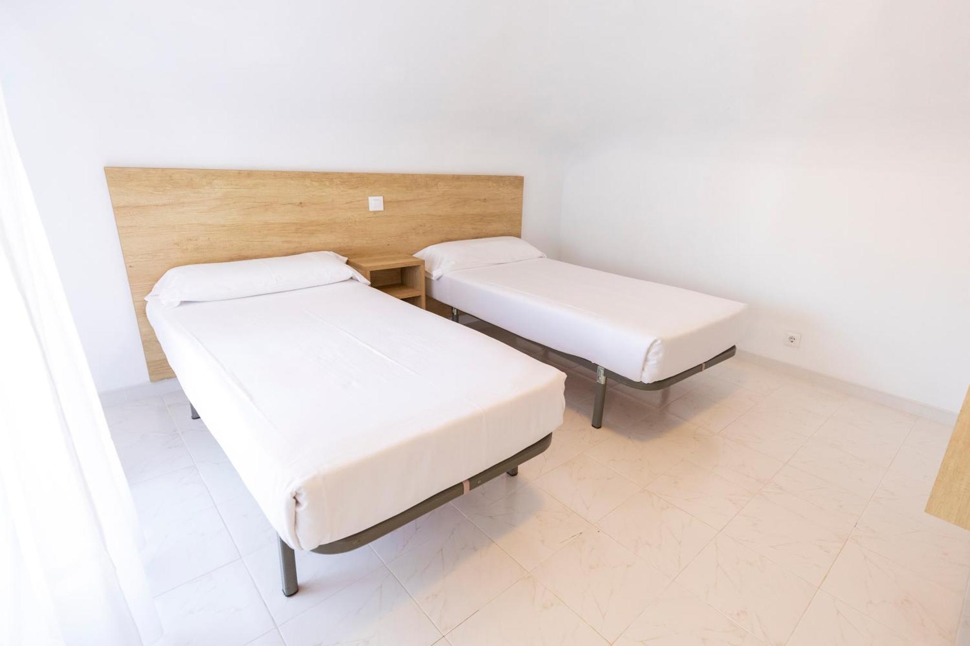 Apartamentos Regollera Noja Luaran gambar